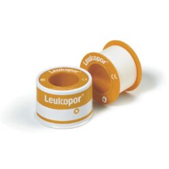 Leukopor Hechtpleister 9,2m x 1.25cm PER ROL